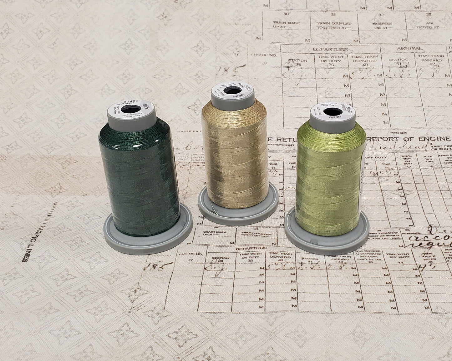 Glide Mini Spools - Tim Holtz Palette March Green Thread Bundle