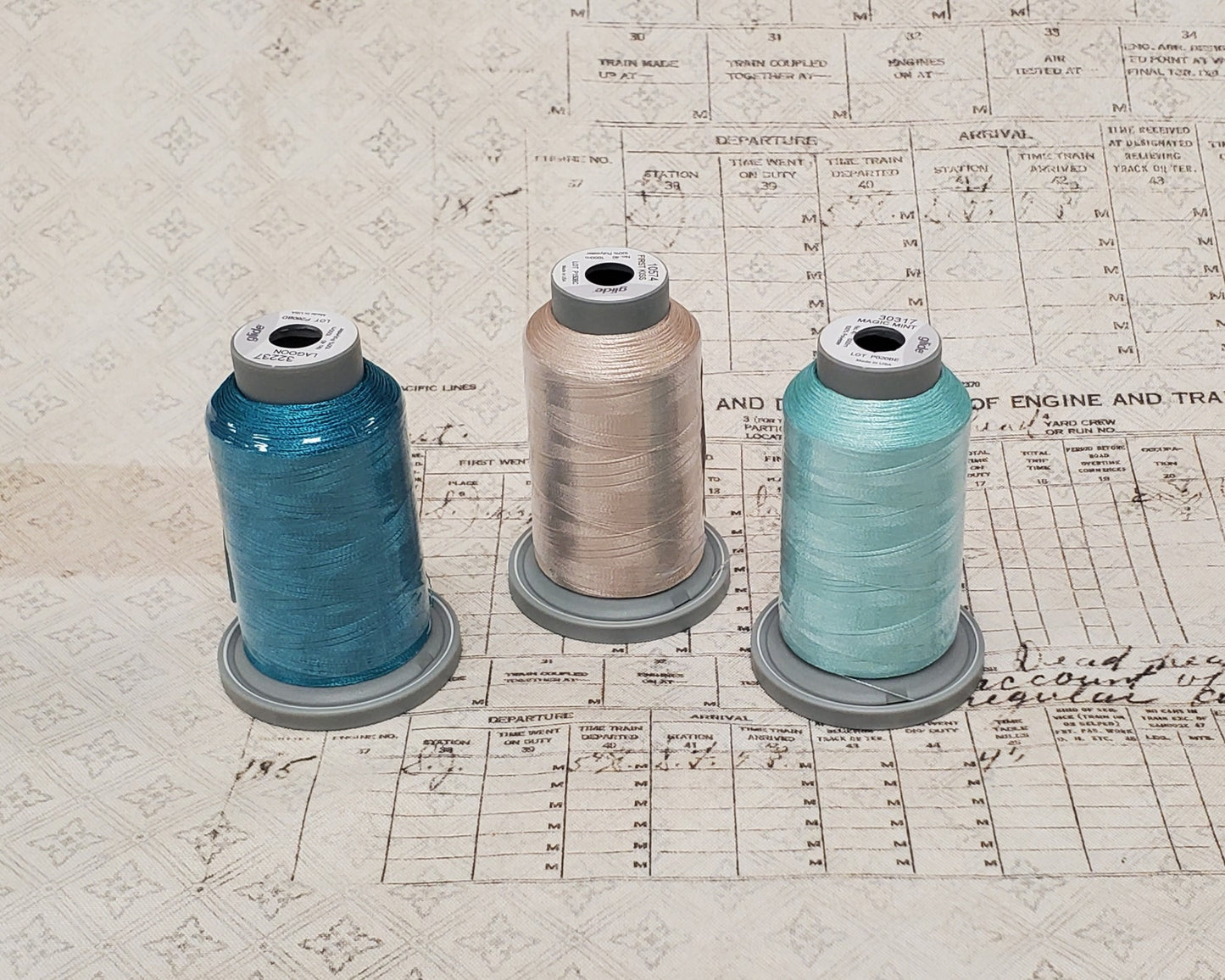 Glide Mini Spools - Tim Holtz Palette April Teal Thread Bundle