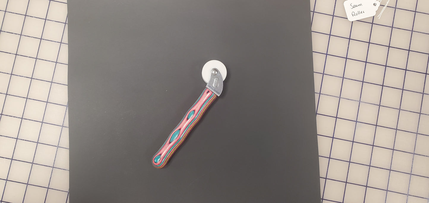 Sawyer Creek Artistry Roller Seam Press