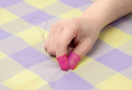 Flexible Rubber Thimble Medium