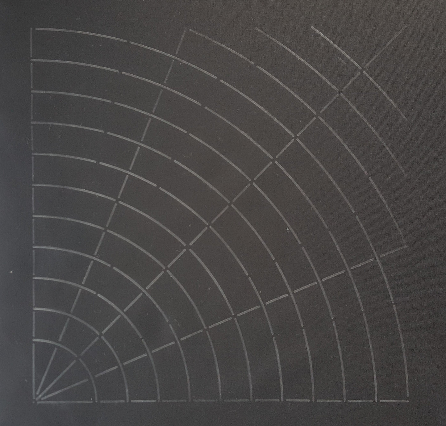 Quarter Circle & Rays Stencil (divided by 16)