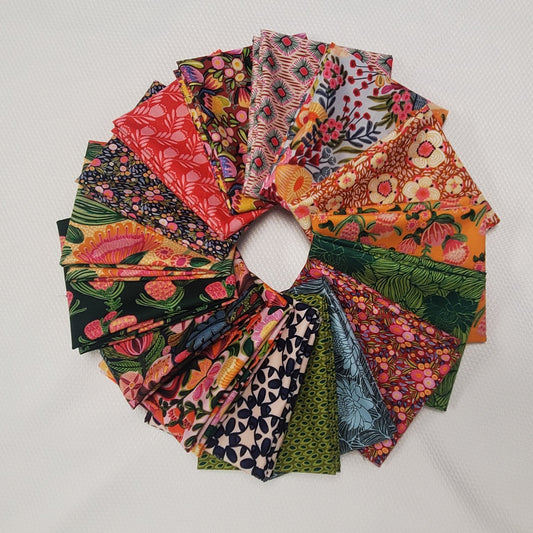 Paradise Blooms Fat Qtr Bundle