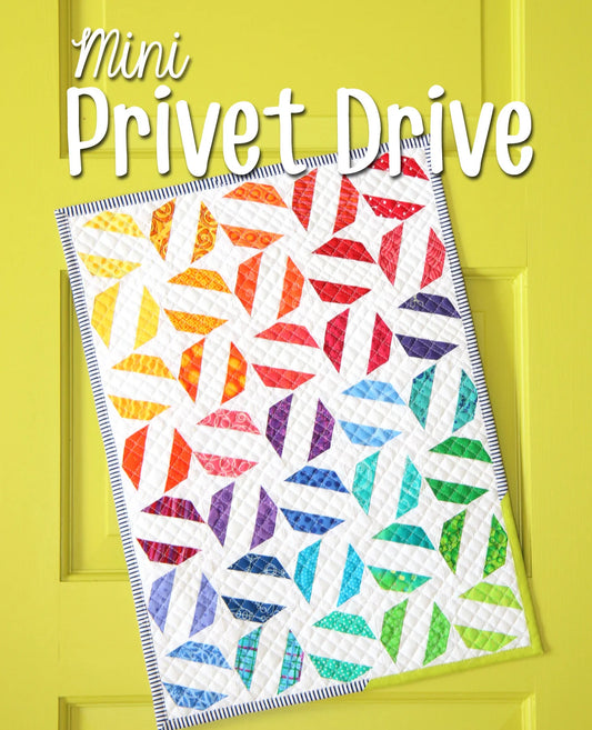 Sassafras Lane Mini Quilt Pattern - Mini Privet Drive
