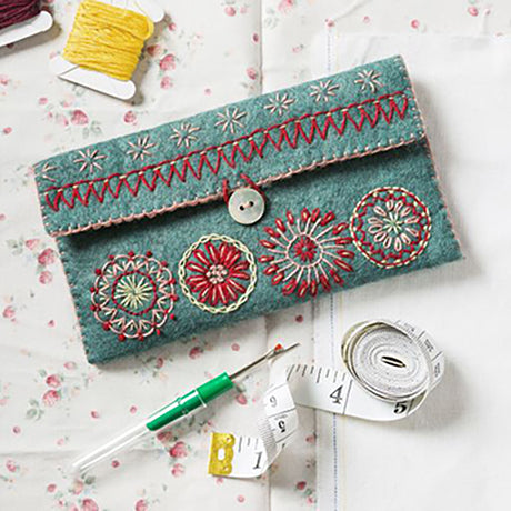 Corinne Lapierre Kit - Sewing Pouch